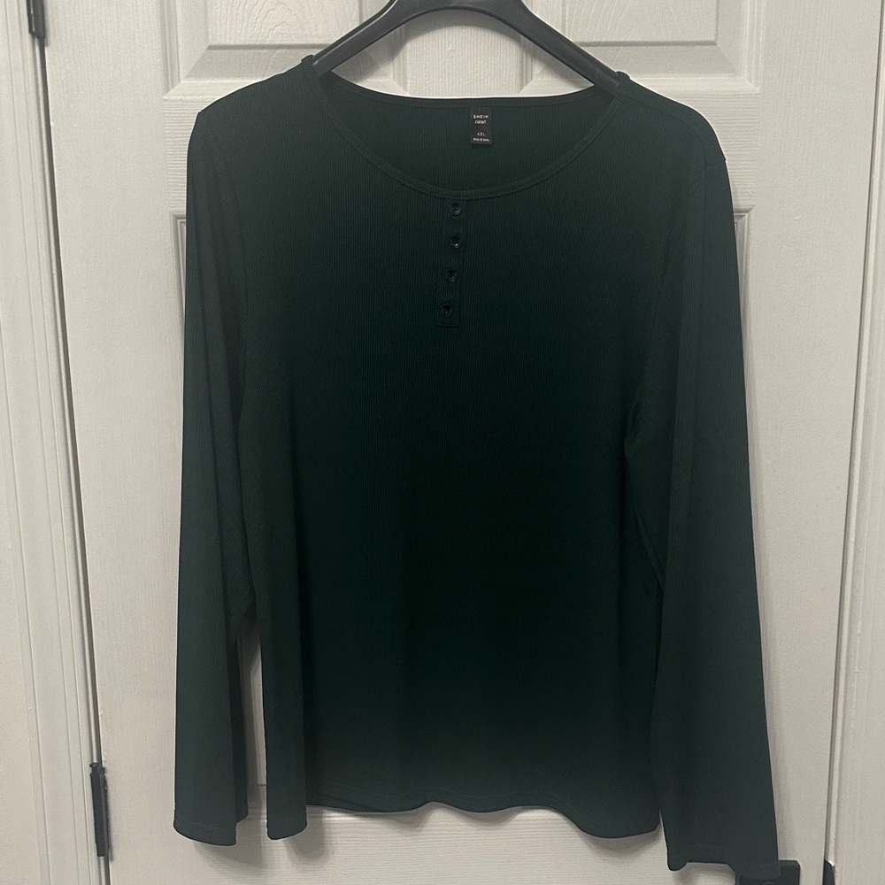 SHEIN Dark Green Long Sleeve Top